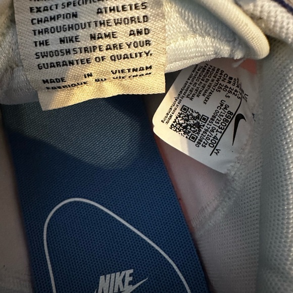 Nike Pre Montreal ‘17 Blue and Orange Men's Sneakers - Picture 6 of 7